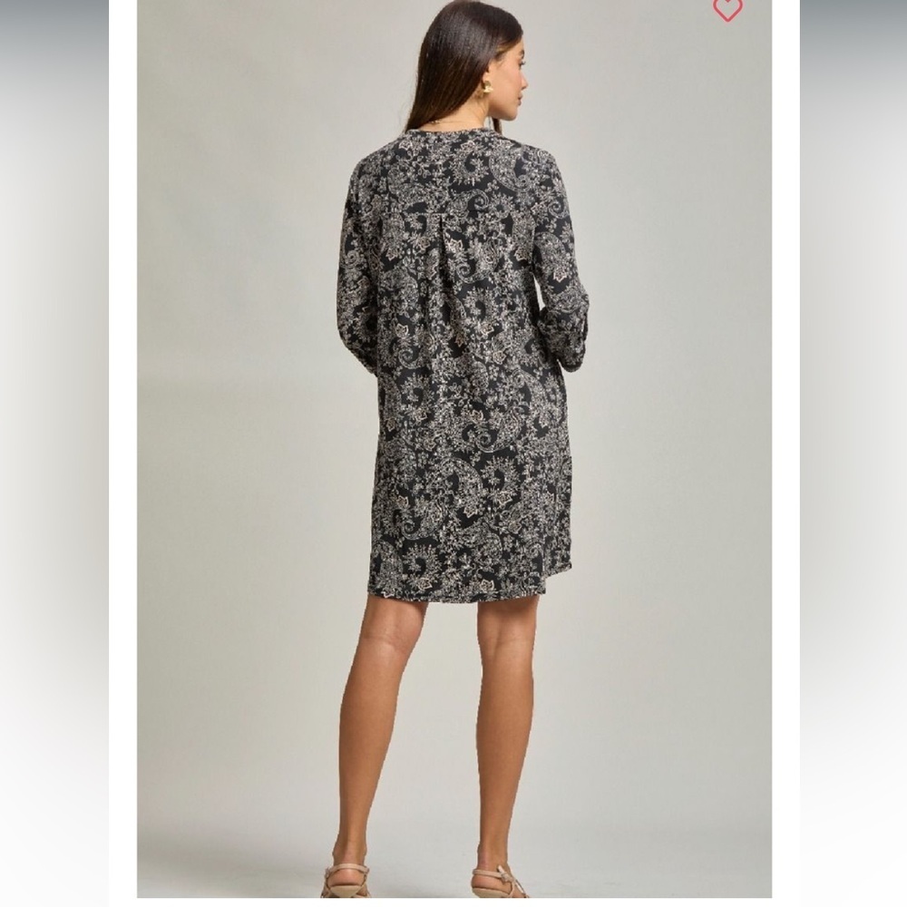 Wrinkle Free Pull On Dress Black and White Floral - Picture 2 of 2
